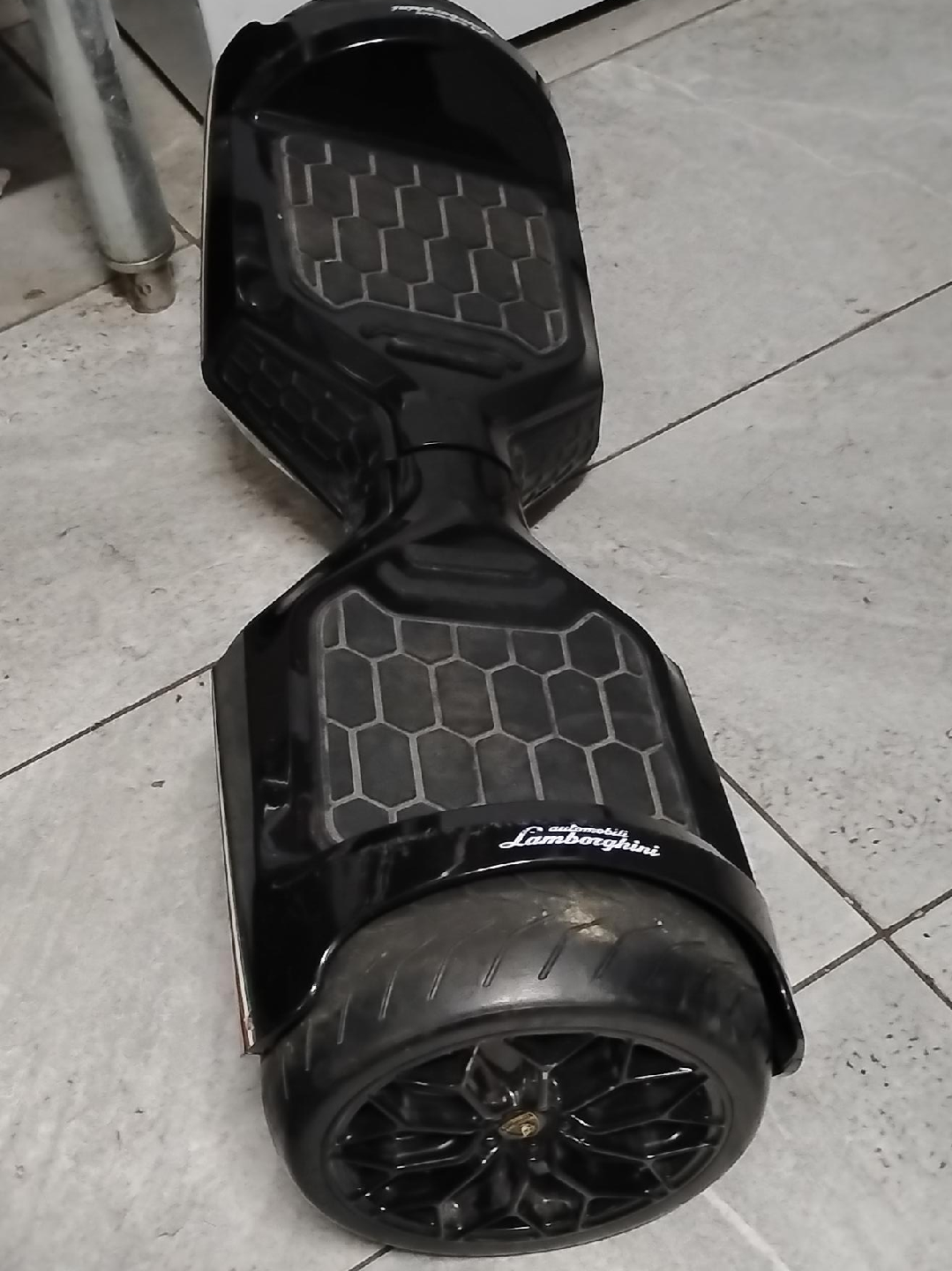 Lamborghini Hoverboard - Black thumbnail