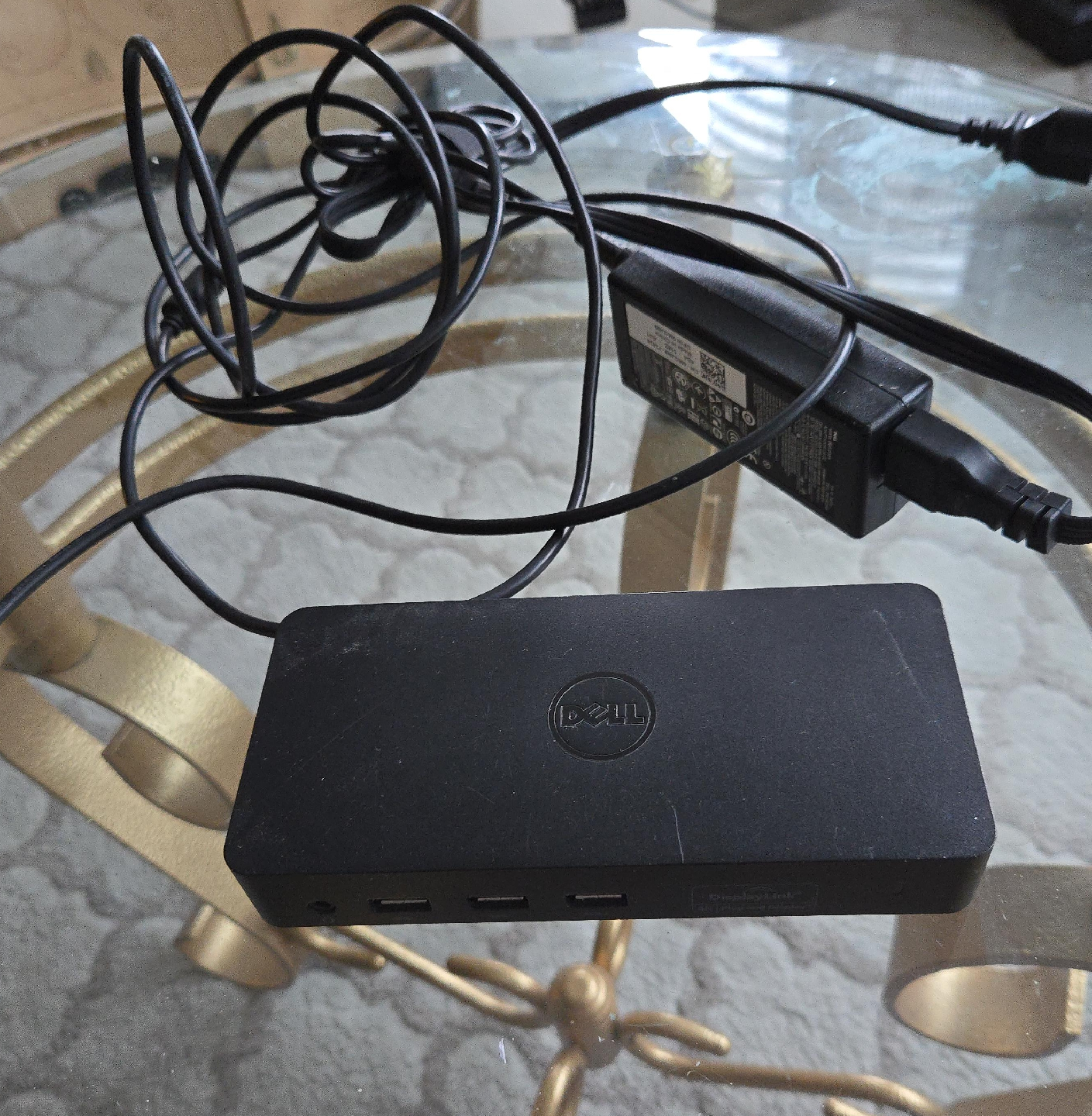 Dell Docking Station with Charger thumbnail