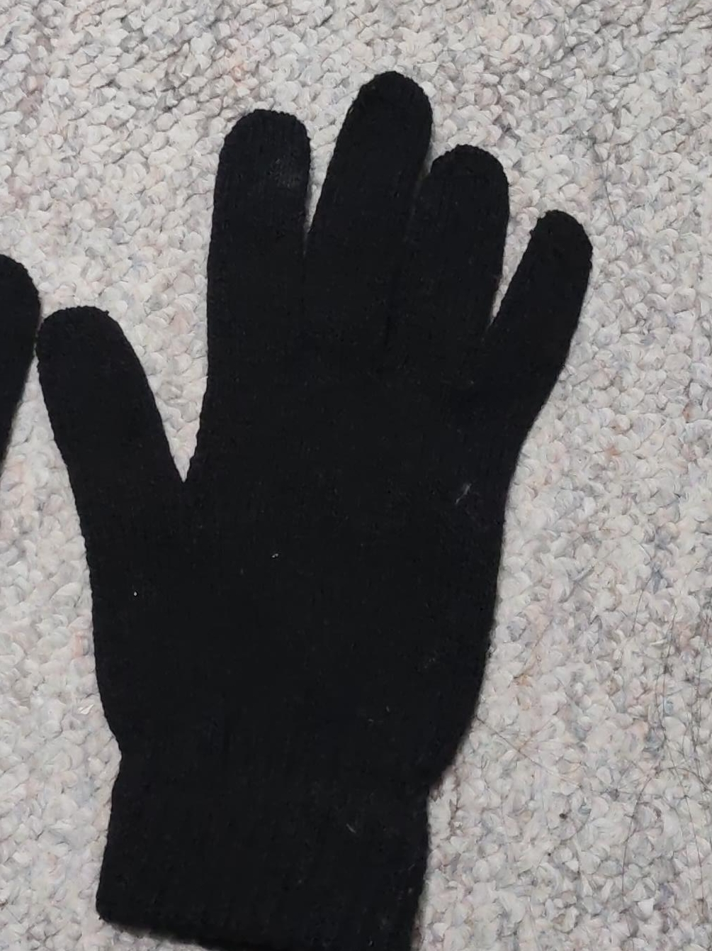 Black Gloves thumbnail