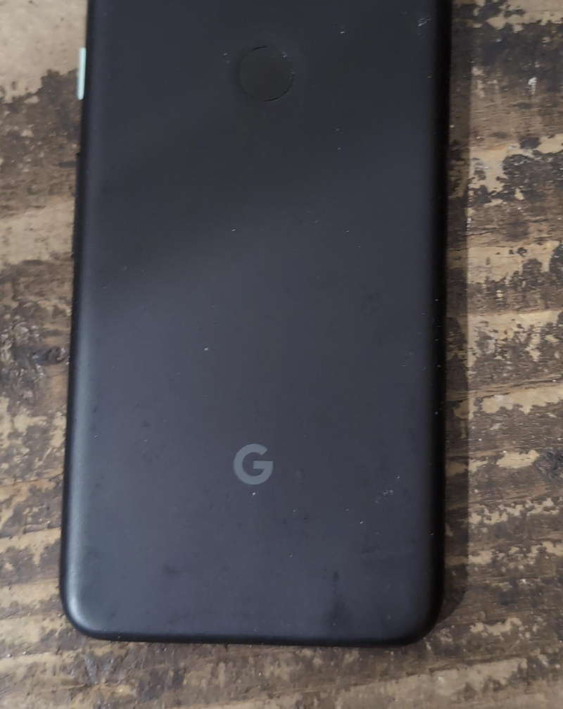 Google Pixel - Damaged Screen thumbnail