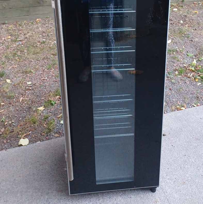 Wine Cooler thumbnail