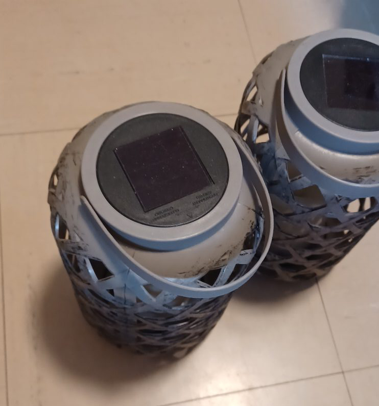 Outdoor Solar Powered Garden Lanterns thumbnail