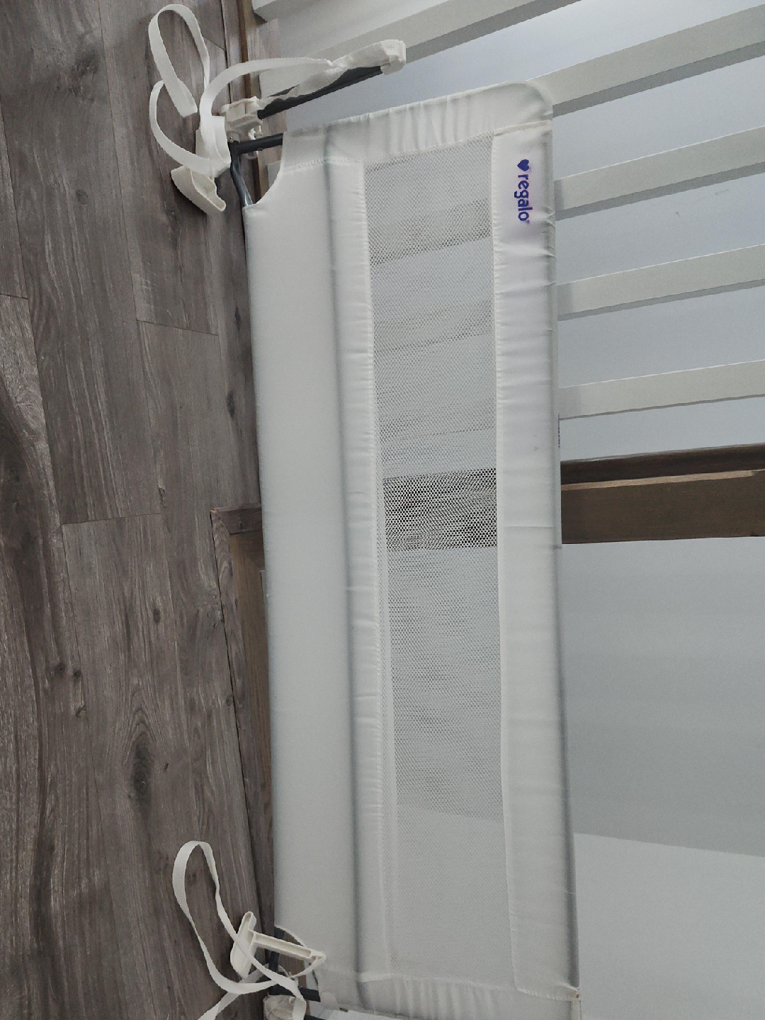 Regalo 54 inch Extra long Bed Rail, White image indicator(6)