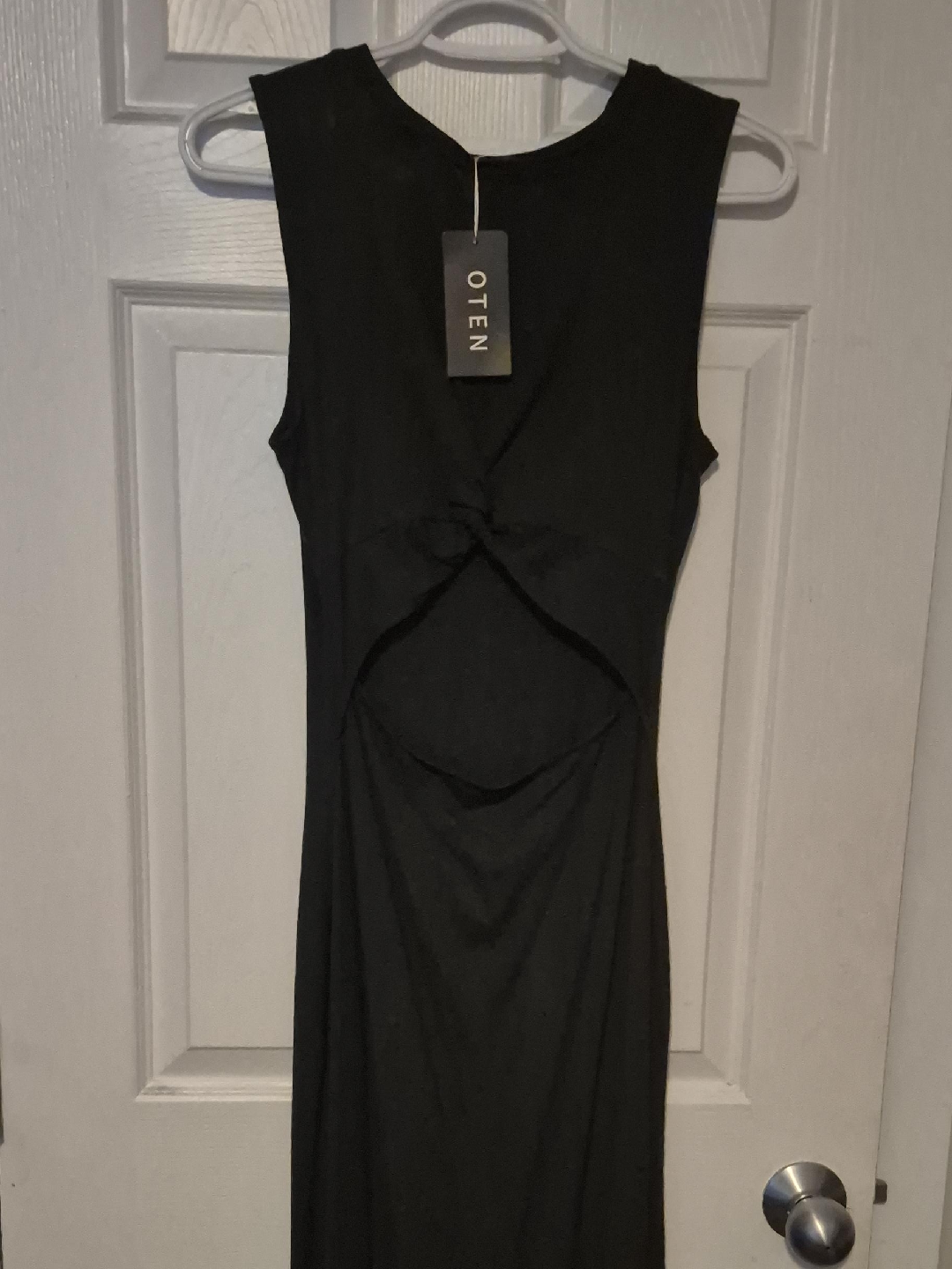 OTEN Dark Green Sleeveless Dress thumbnail