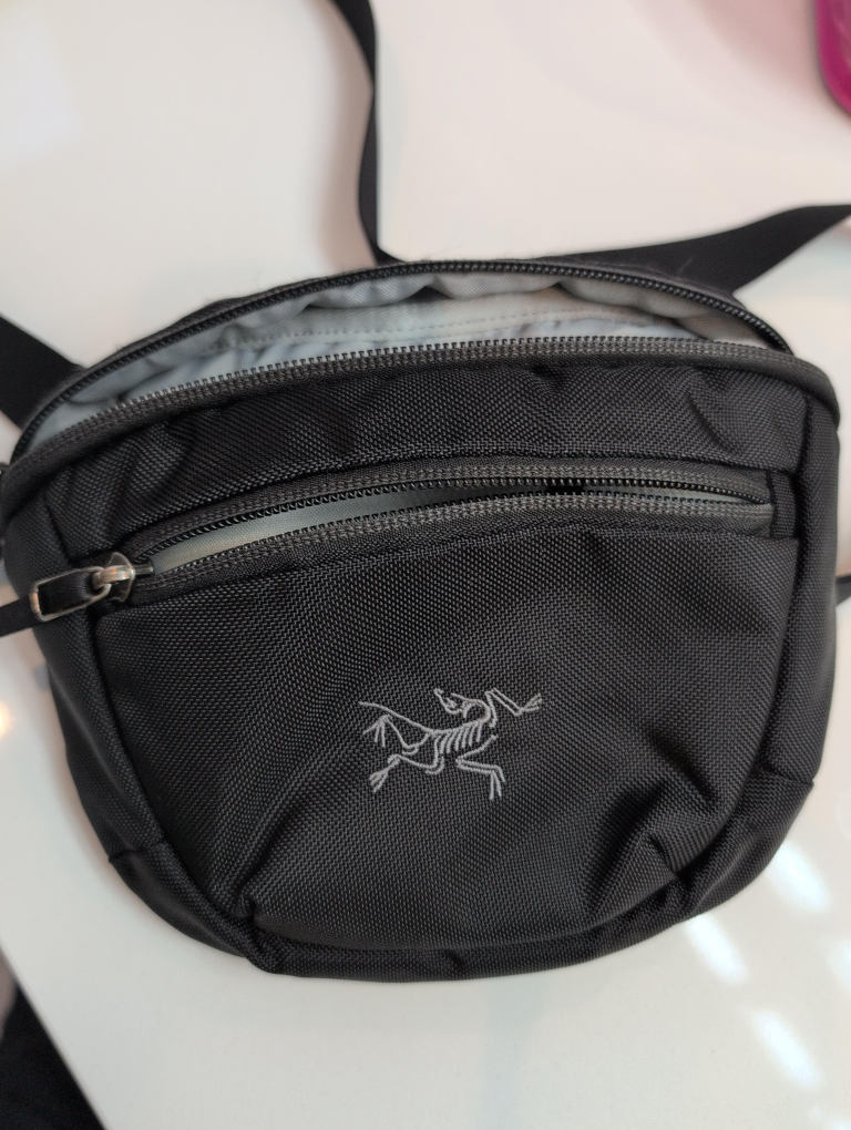 Arc'teryx Black Maka 2 Waistpack thumbnail