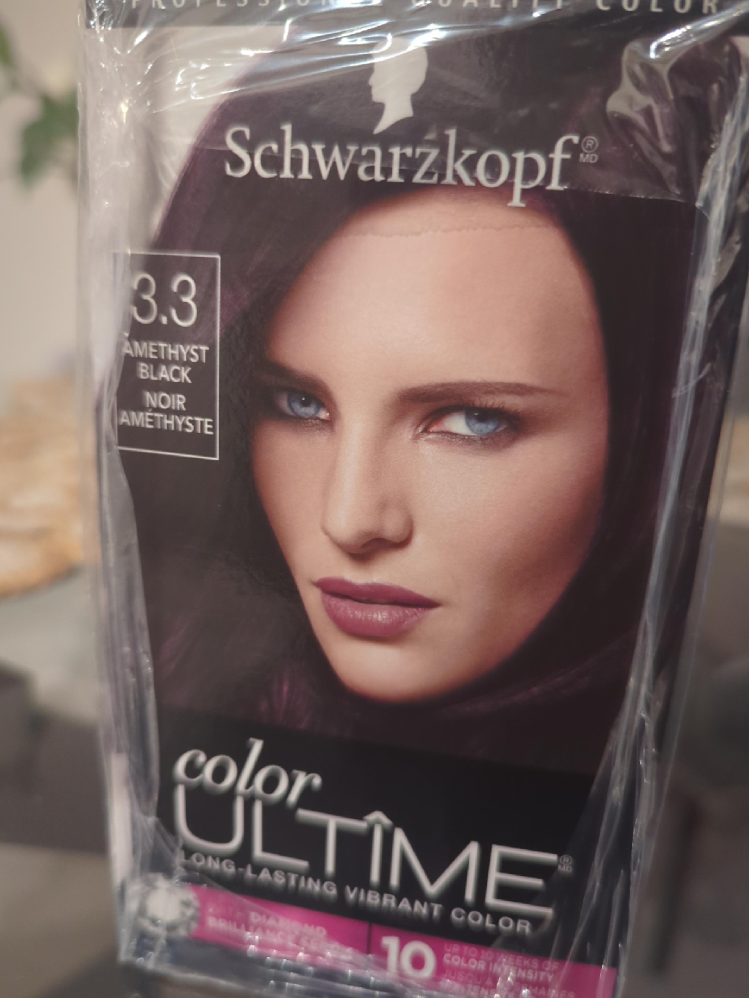 3 packs of Schwarzkopf Color Ultime 3.3 Amethyst Black Hair Dye image indicator(1)