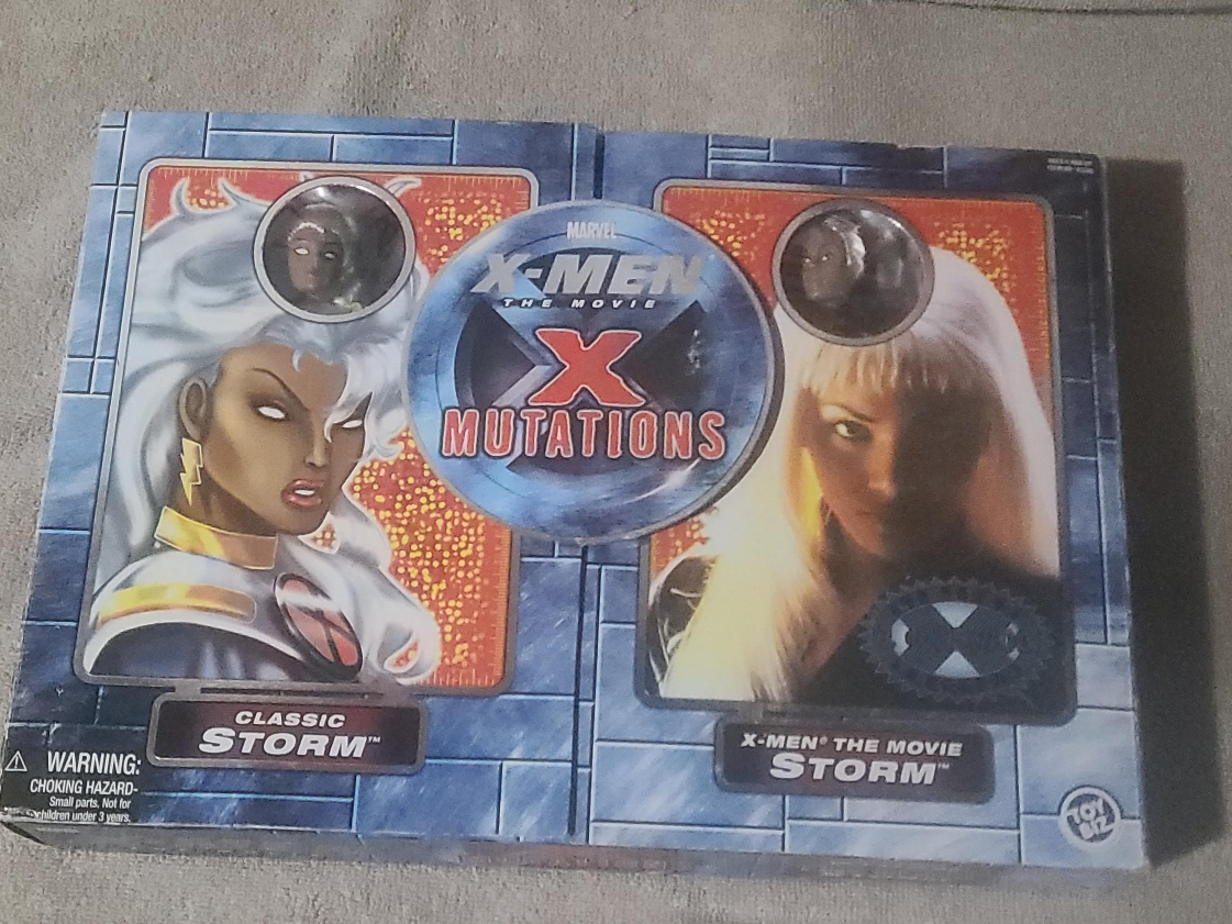 Marvel X-Men Mutations Storm Action Figure Set thumbnail