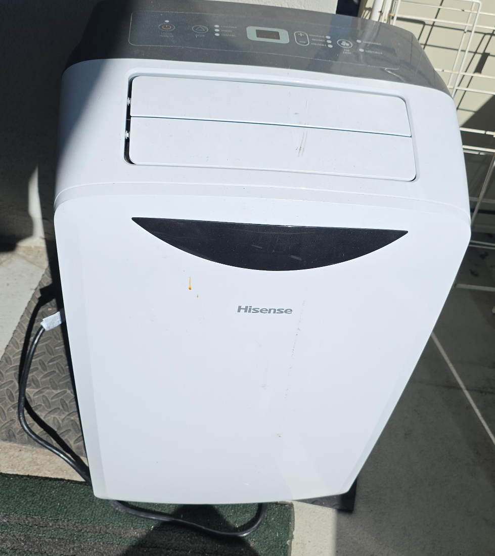 Hisense Portable Air Conditioner thumbnail