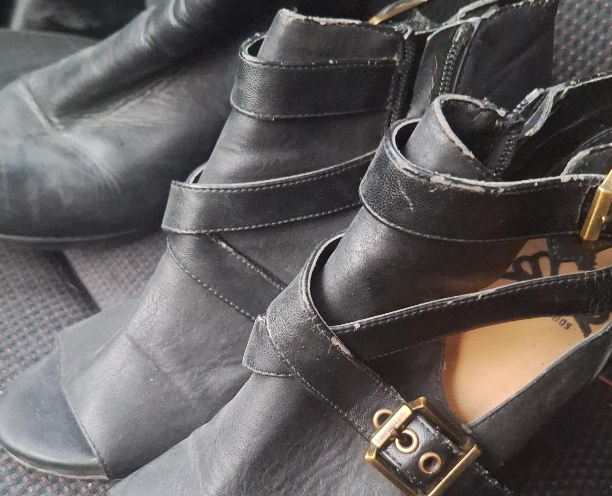 Ferglicious Black Heels Size 8 thumbnail