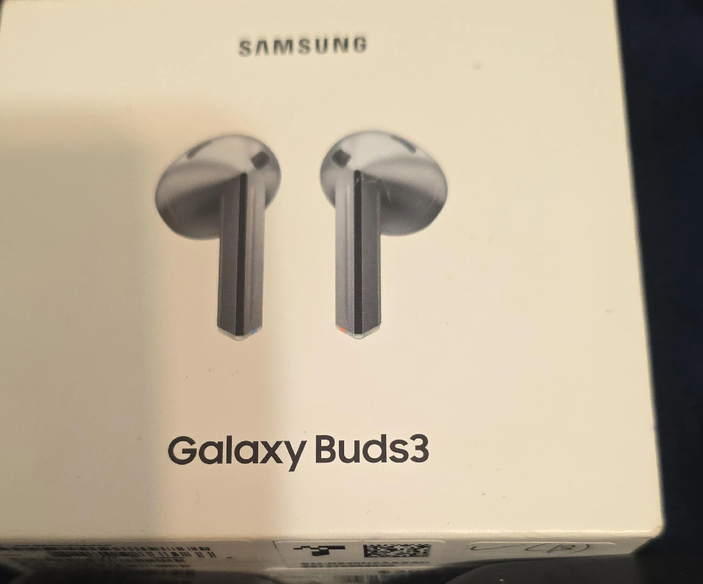 EUC Samsung Galaxy Buds3 - Silver