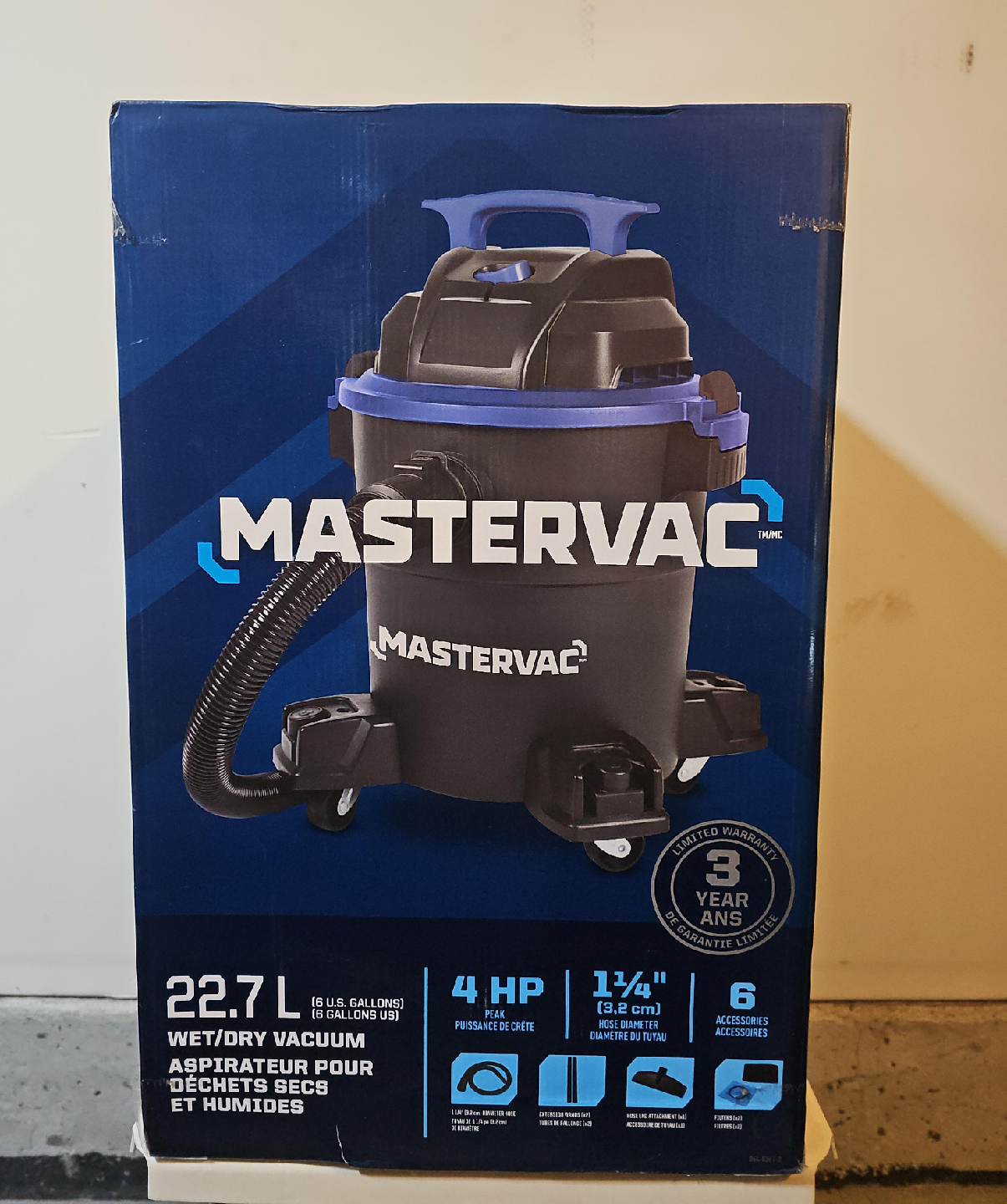 Mastervac Wet/Dry Vacuum 22.7L - New!