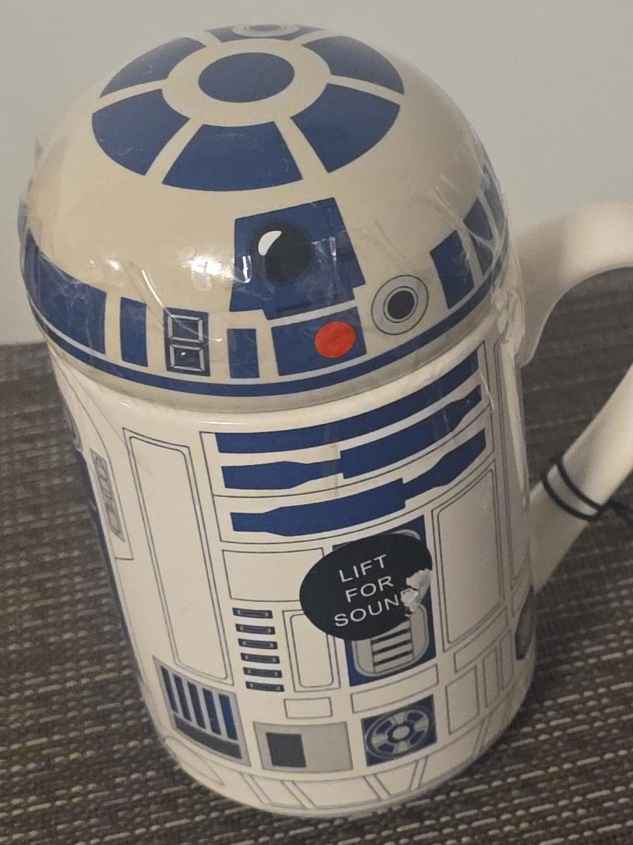 Hallmark Star Wars R2-D2 Mug with Sound - New thumbnail