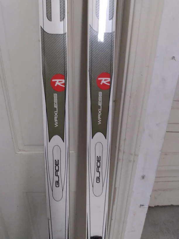Rossignol EVO Glade Waxless Skis thumbnail