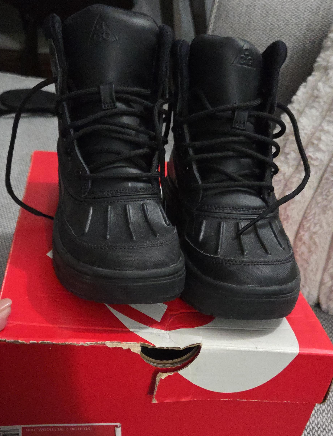 Nike Woodside 2 High (GS) Black Boots - Size 4Y thumbnail