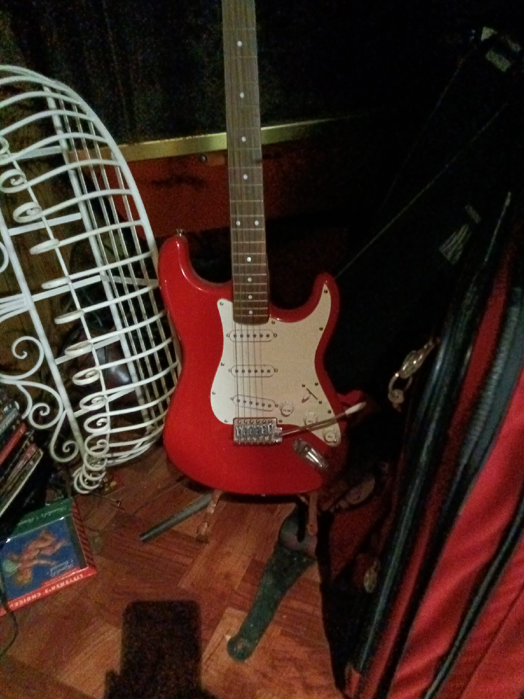 Red Electric Guitar thumbnail