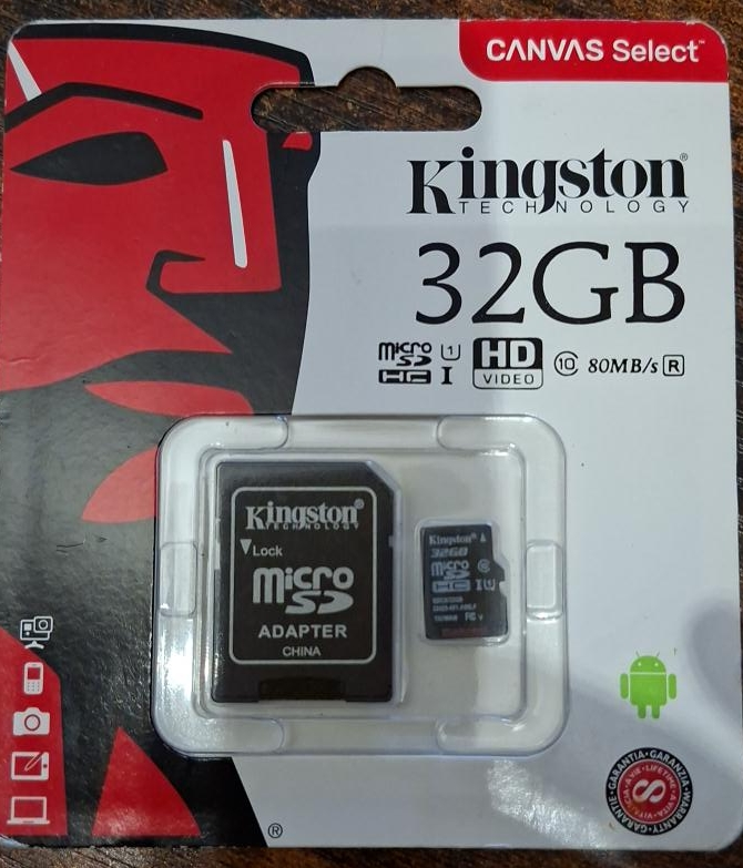 New Kingston 32GB Micro SD Card with Adapter thumbnail