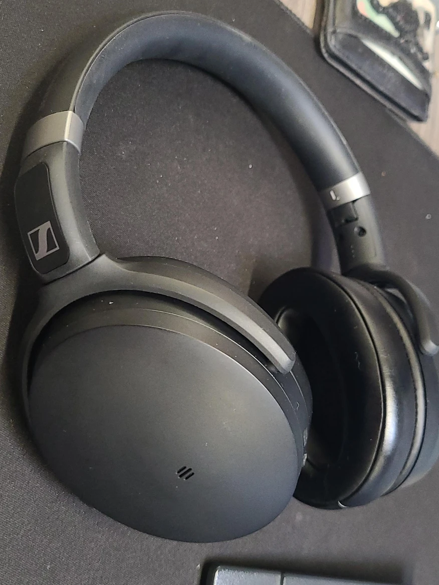 Sennheiser HD 450BT Wireless Headphones