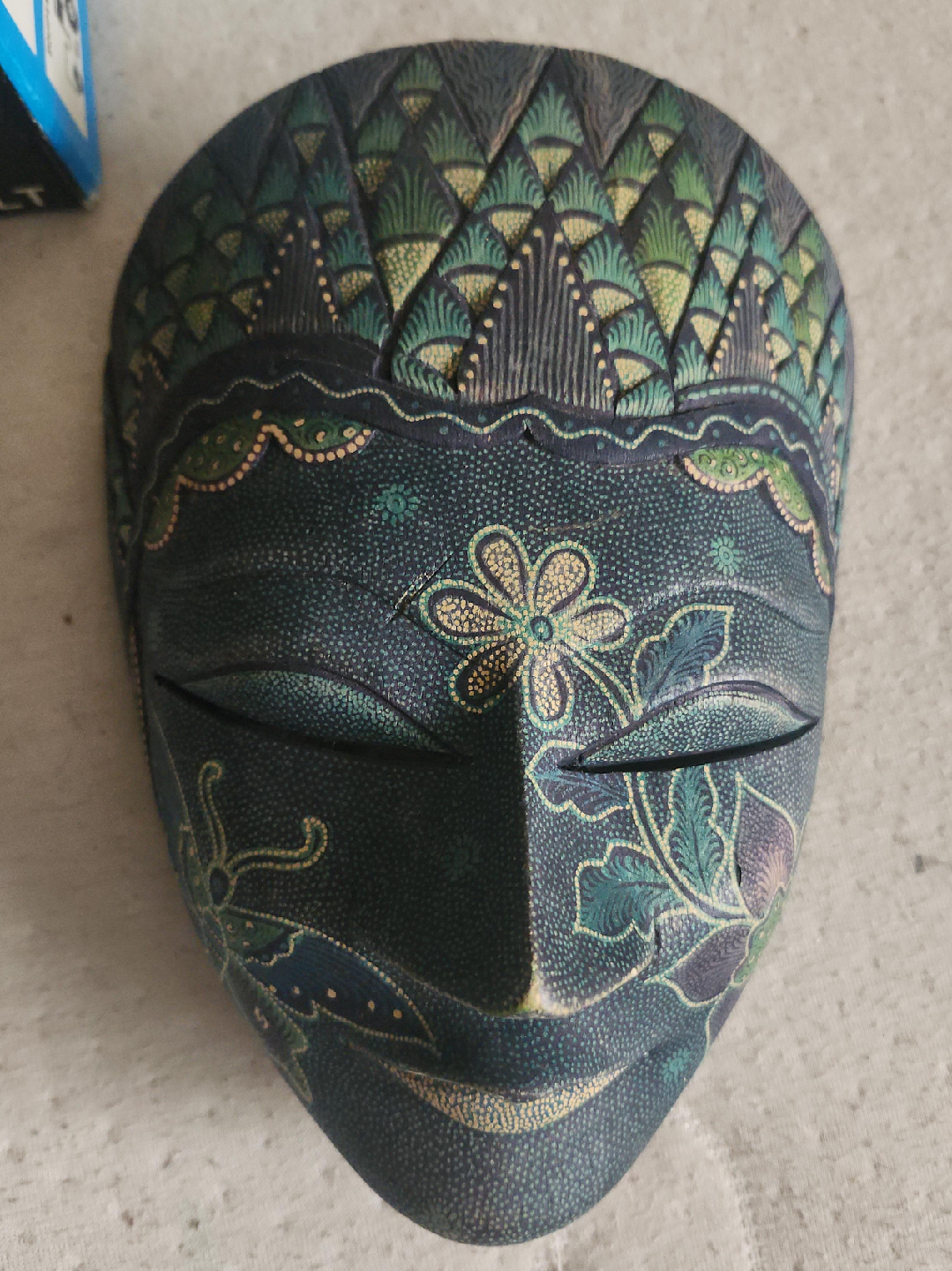 Decorative Wooden Mask image indicator(1)