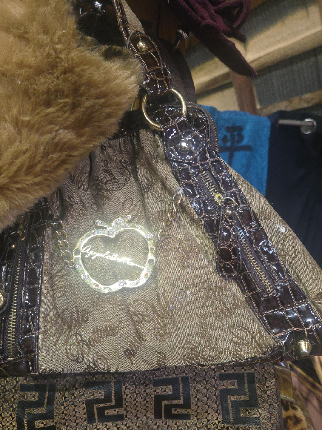 Apple Bottoms Purse