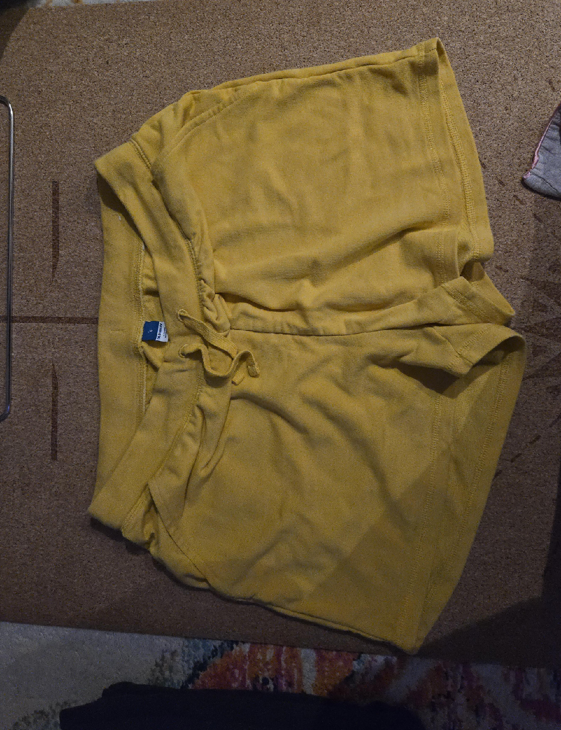 Old Navy Yellow Shorts - Size Large