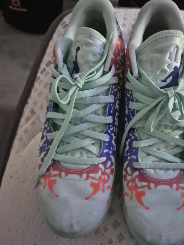 Zion 3s basketball shoes thumbnail
