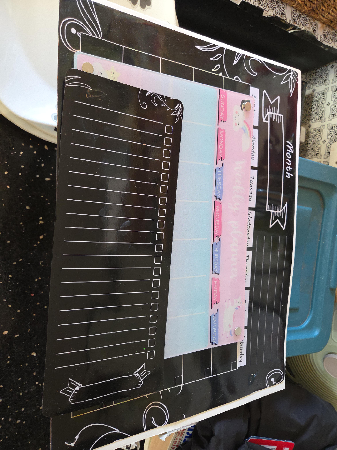 Magnetic memo boards