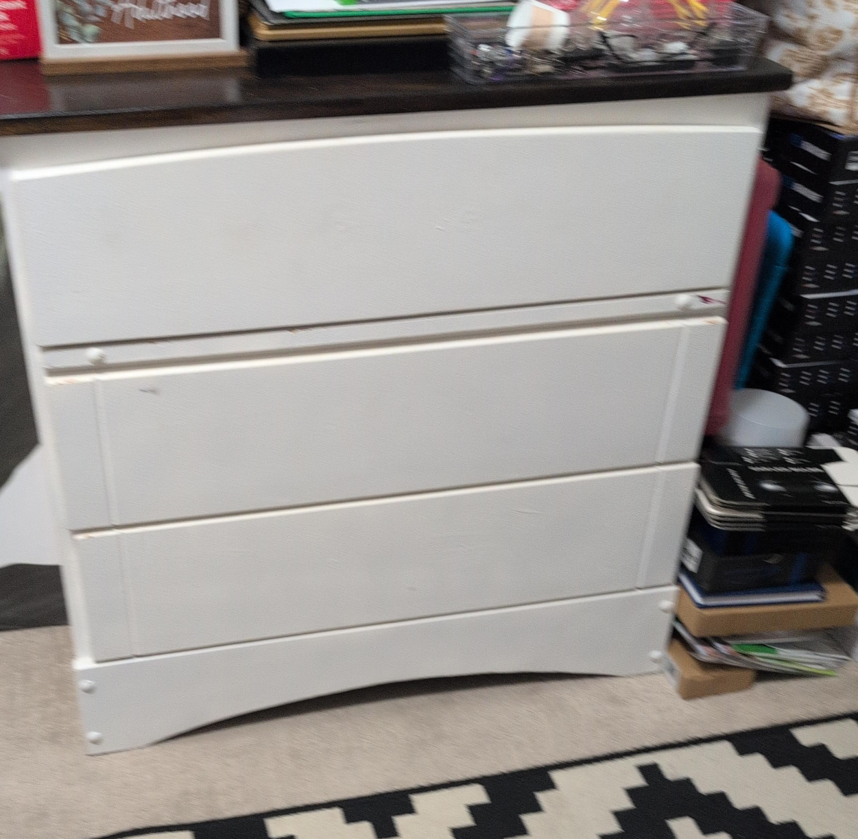 White 3-Drawer Dresser
