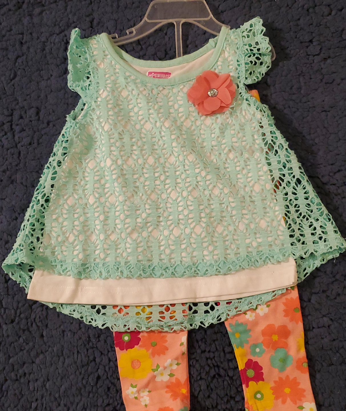 Swiggles Floral Outfit - Size 18 Months thumbnail