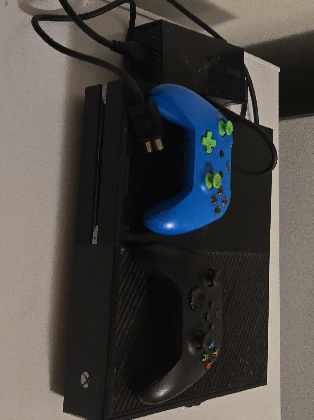 Xbox One S Console with Controllers thumbnail