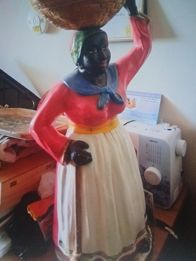 Vintage Woman with Basket Statue thumbnail