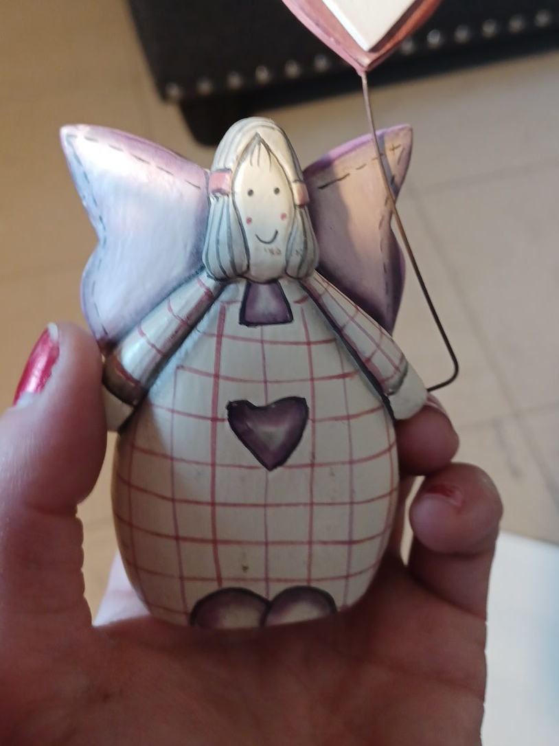 Angel Figurine with Heart thumbnail