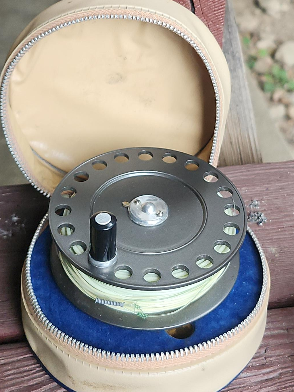 Vintage Fly Fishing Reel with Case thumbnail