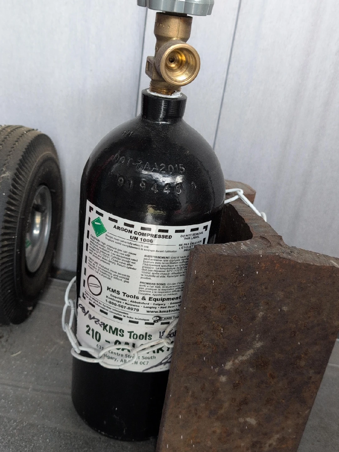 Argon Compressed Gas Cylinder KMS Tools