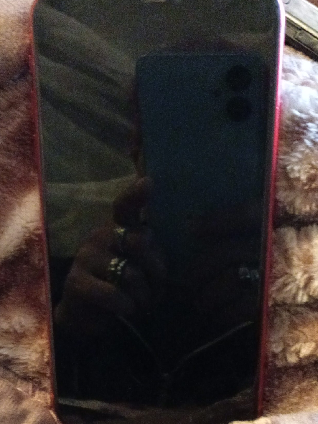 Apple iPhone 11 - Red thumbnail