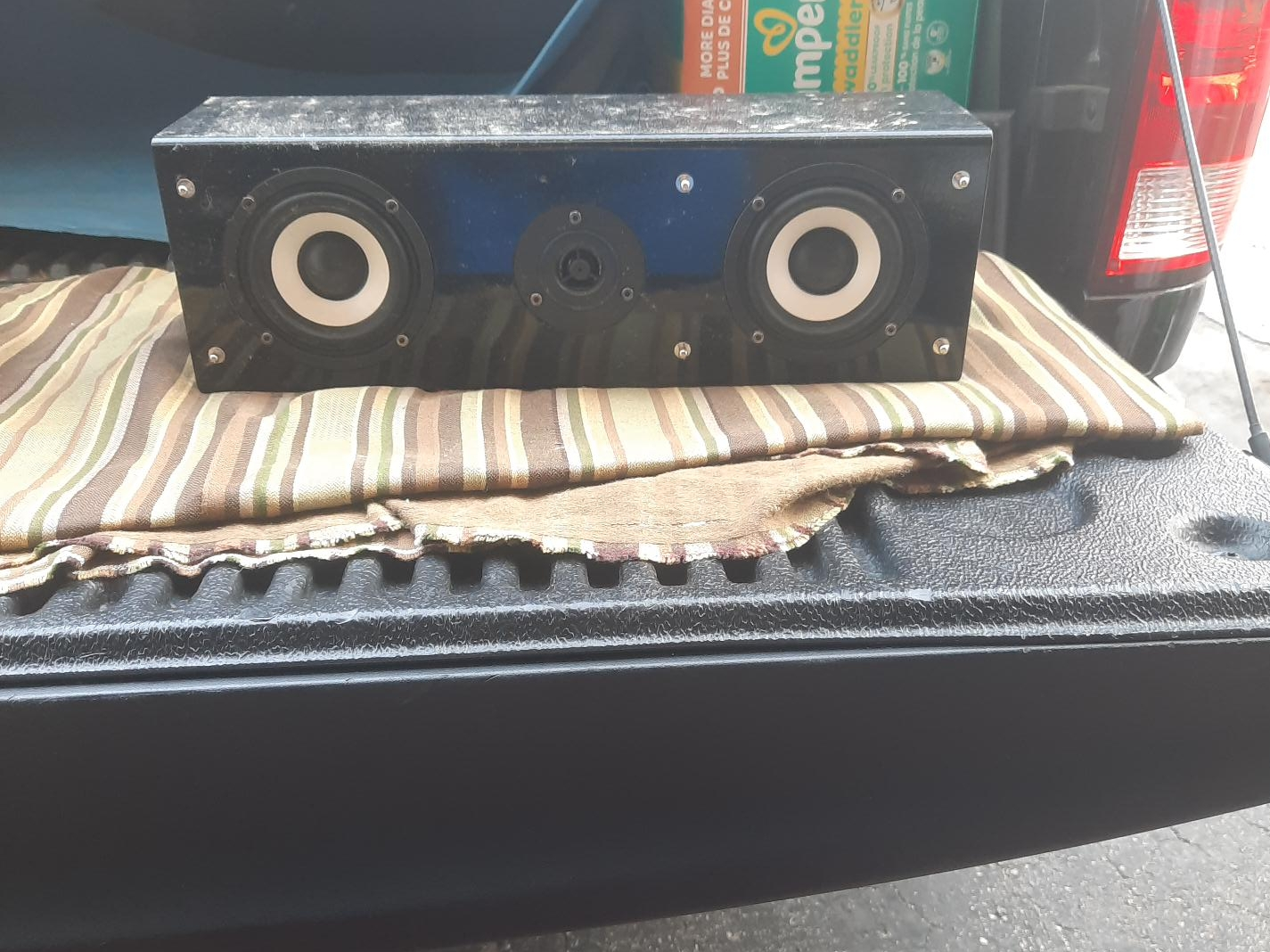 Black Speaker thumbnail