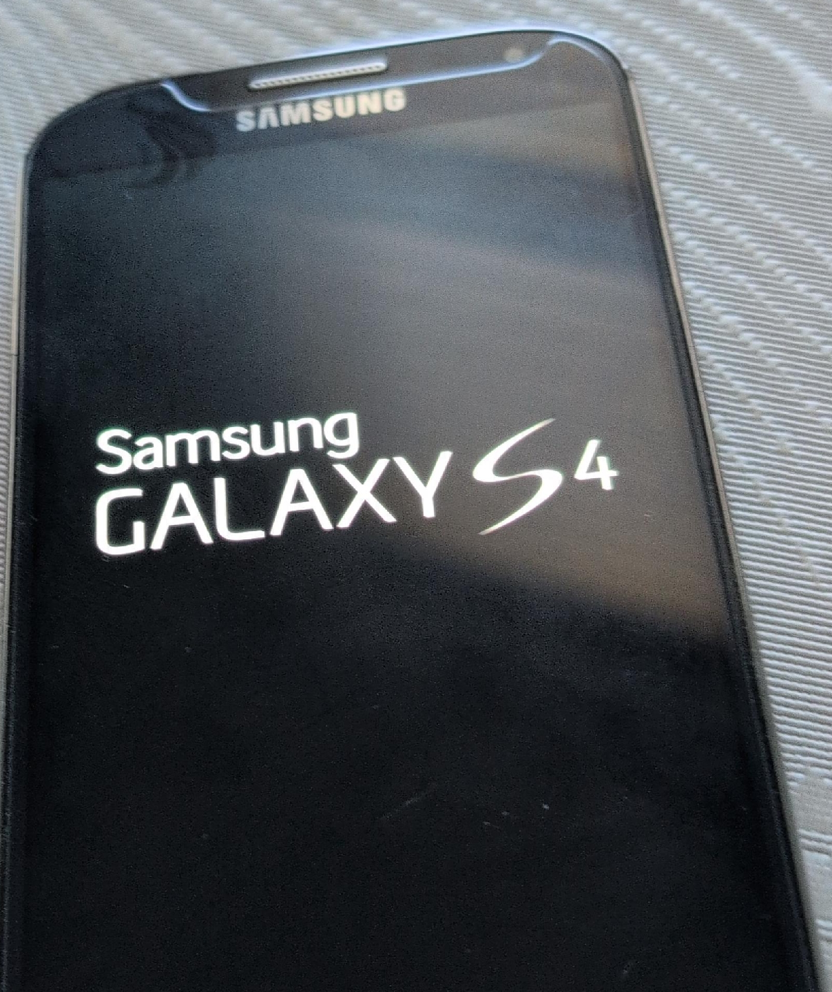 Samsung Galaxy S4 thumbnail