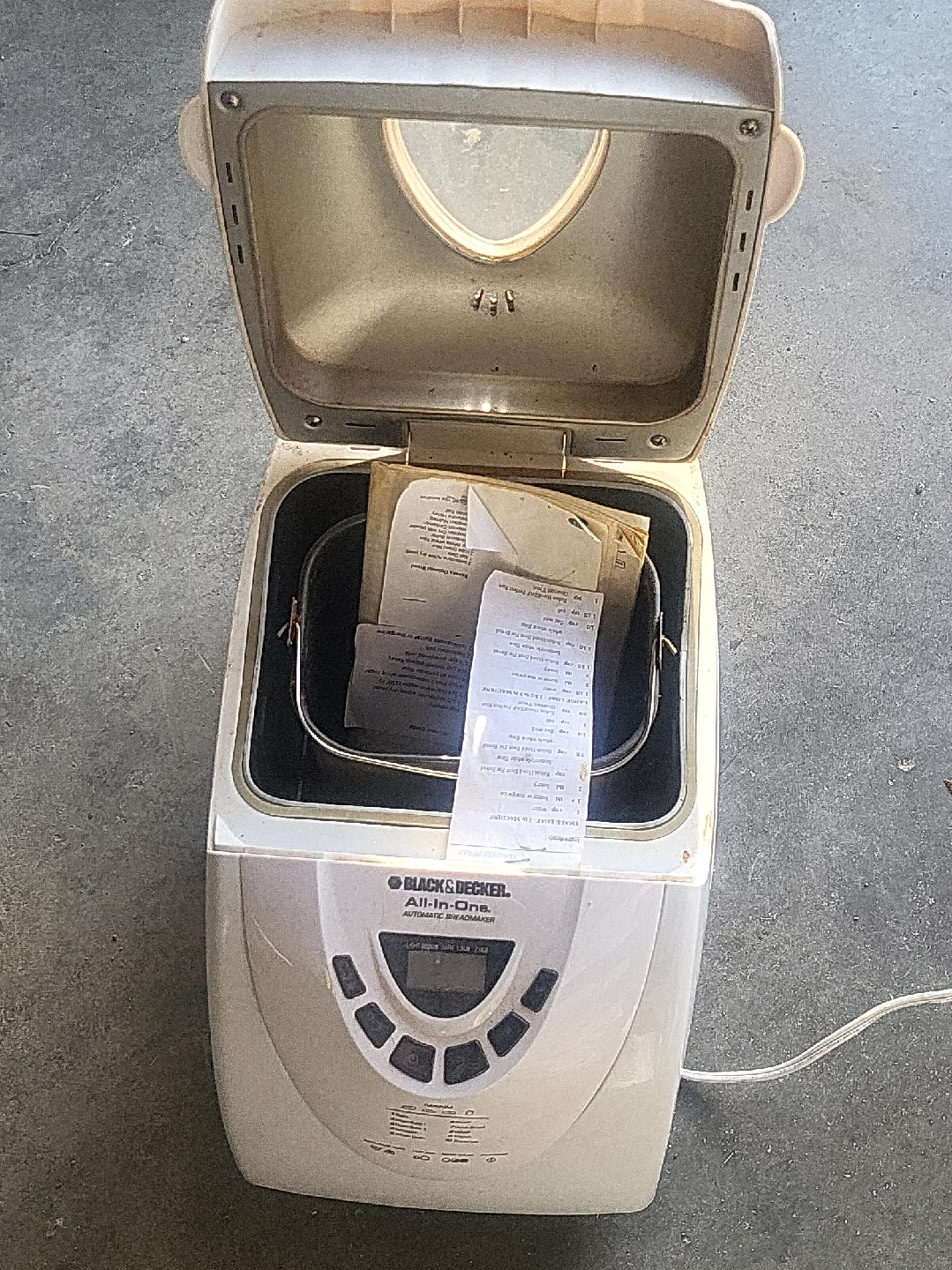 Black & Decker All-In-One Breadmaker