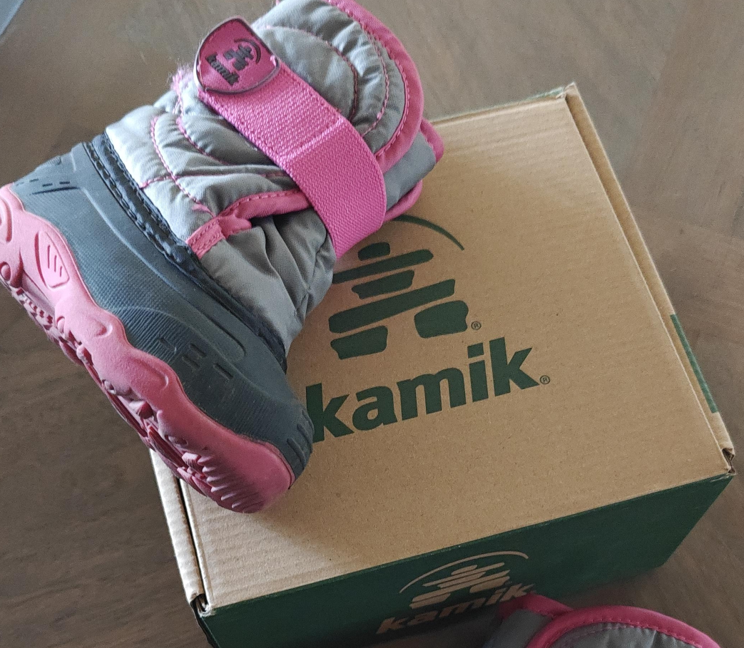Kamik Grey & Pink Toddler Snow Boots size 6