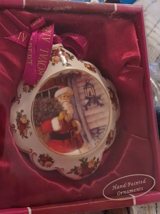 Royal Albert Hand-Painted Santa Ornament image indicator(2)