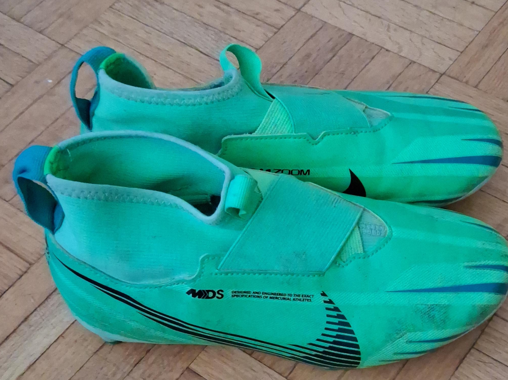 Nike Mercurial Vapor 15 MDS Soccer Cleats image indicator(1)