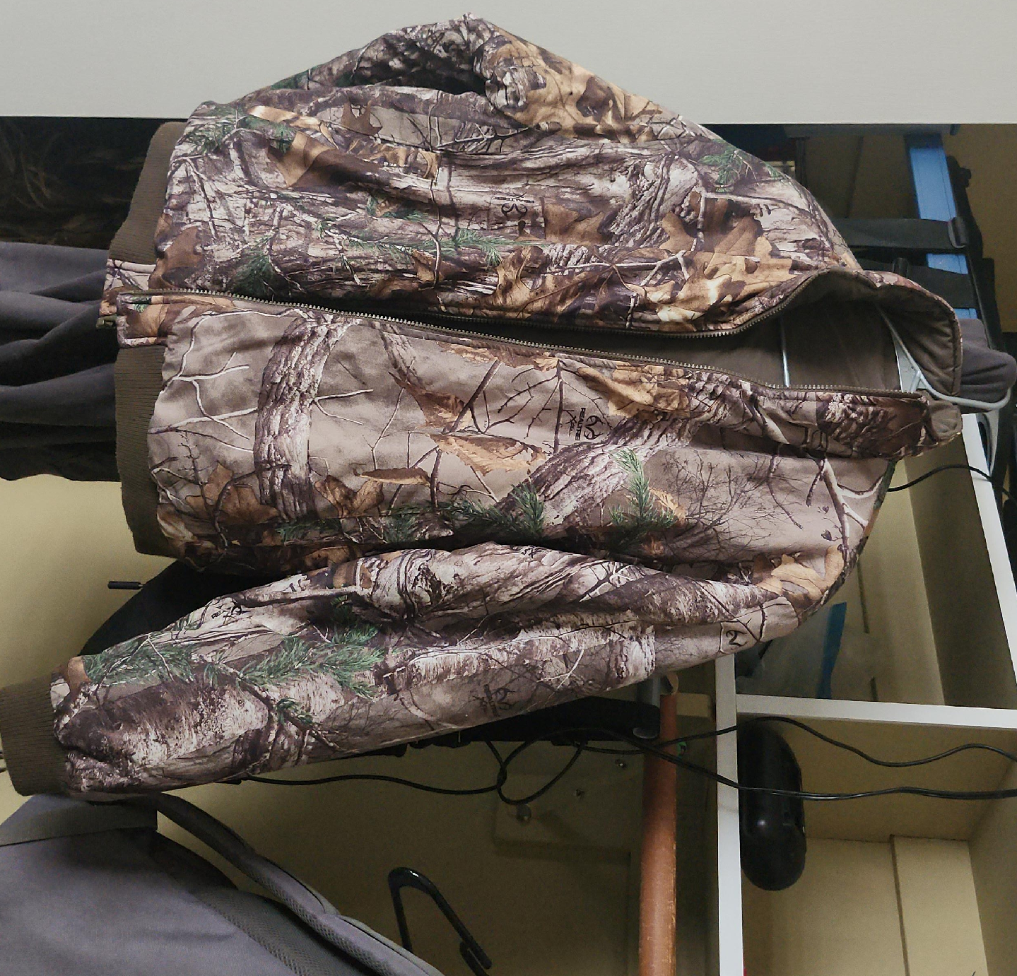 Realtree Camo Jacket reversible thumbnail