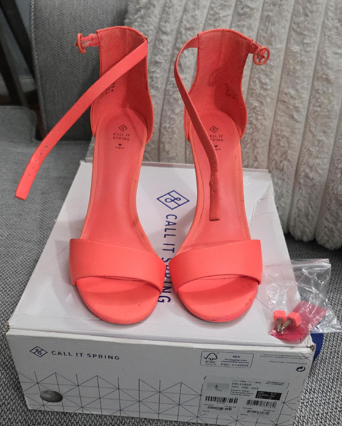 Call It Spring Coral Heels Size 8.5 thumbnail