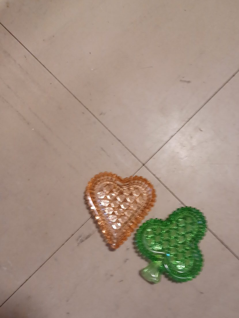 Decorative Heart & Clover Trinket Dishes thumbnail