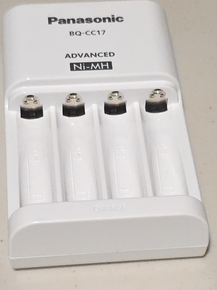 Panasonic BQ-CC17 Advanced Ni-MH Battery Charger thumbnail