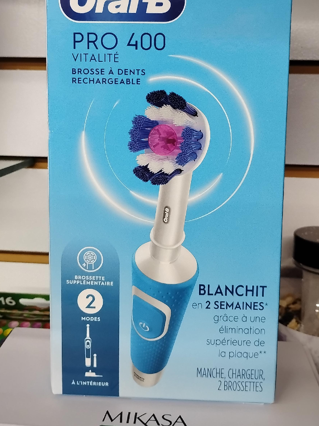 Oral-B PRO 400 Vitality Rechargeable Electric Toothbrush thumbnail