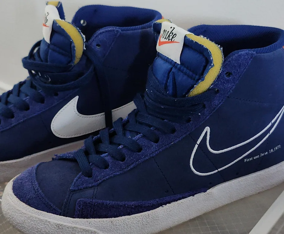 Nike Blazer Mid '77 Blue Sneakers