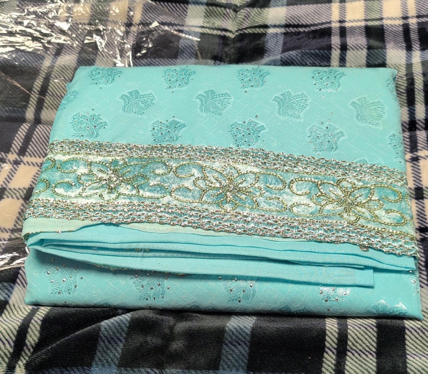 New Unstitched Salwar Kameez Suit thumbnail