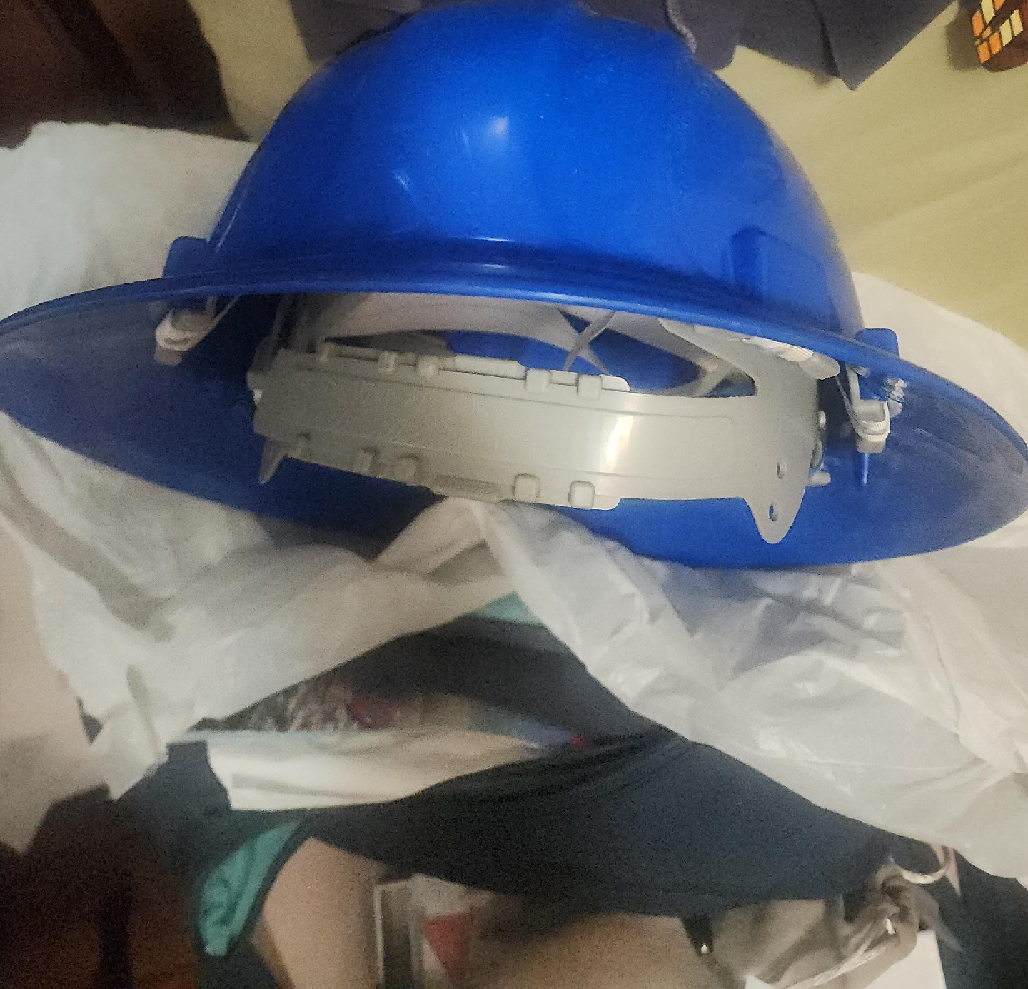 Blue Hard Hat image indicator(1)
