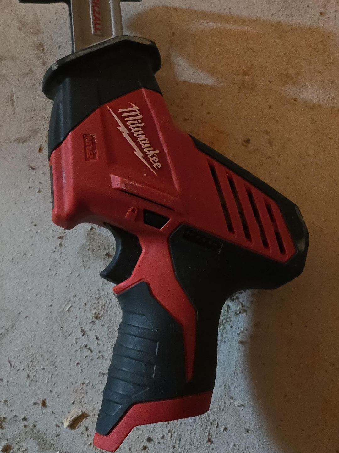 Milwaukee M12 Hackzall Reciprocating Saw