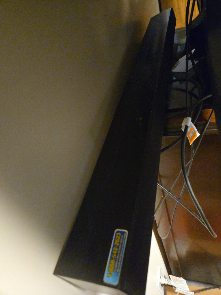 LG Black Soundbar thumbnail